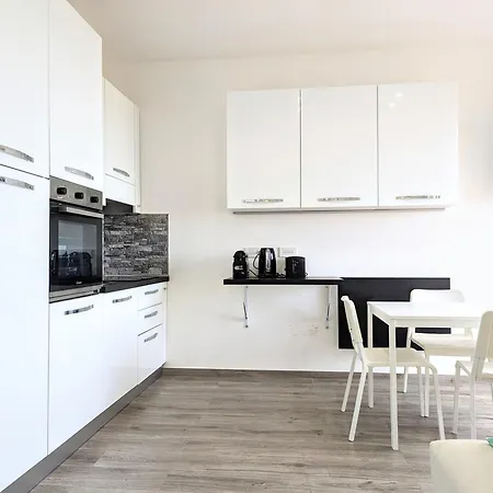 Balcone Sul Porto By Wehostyou Parcheggio Wifi Aria Condizionata Apartment